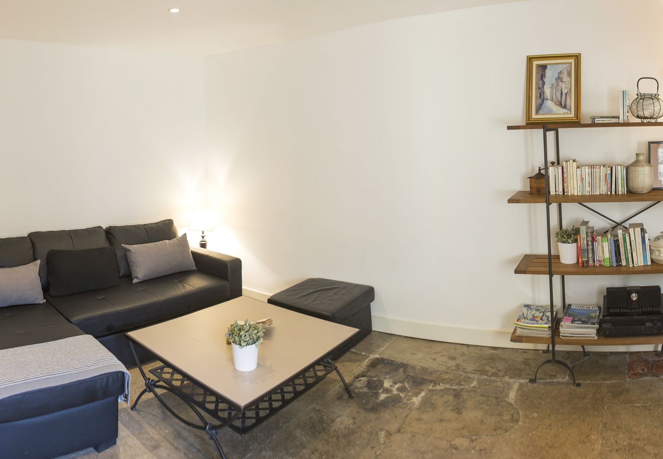 Duplex Copé Cambes - Première Conciergerie - Salon Salon avec tv et internet