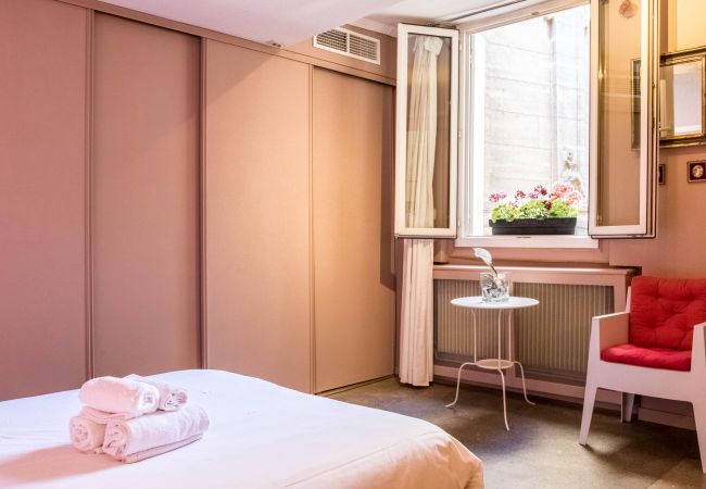 Canourgue - Première Conciergerie - Chambre Chambre chaleureuse pour 2 personnes