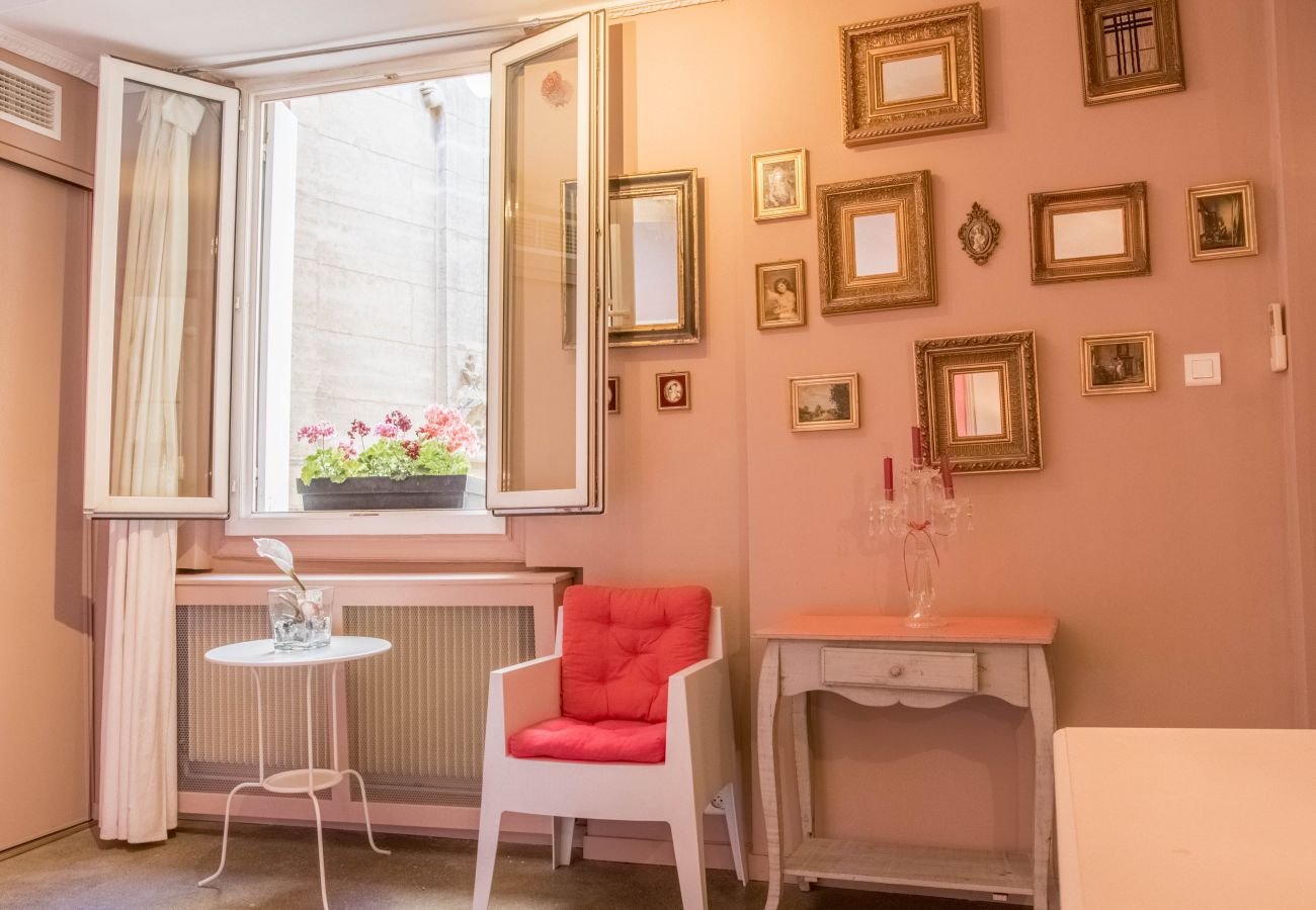 Canourgue - Première Conciergerie - Chambre Appartement à Montpellier - Ohlala canourgue - Première conciergerie
