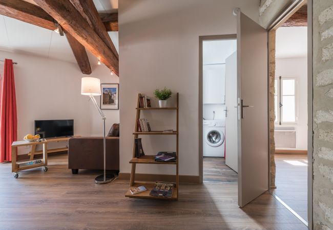Cachette Sainte Eulalie - Première Conciergerie - Salon Appartement avec tv et internet