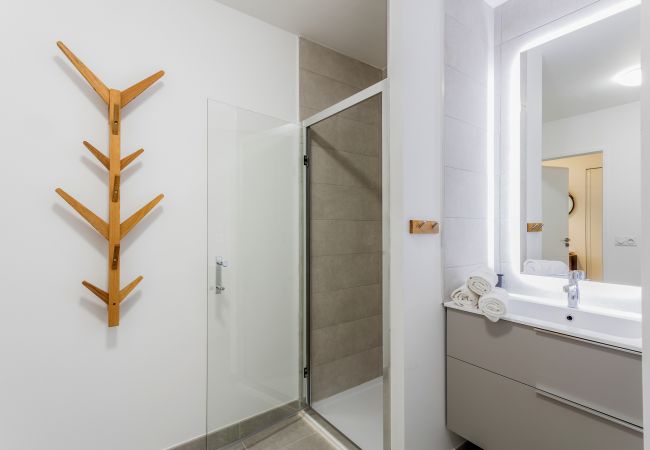 Luminescence - Première Conciergerie - Salle de bain Salle de bain équipée