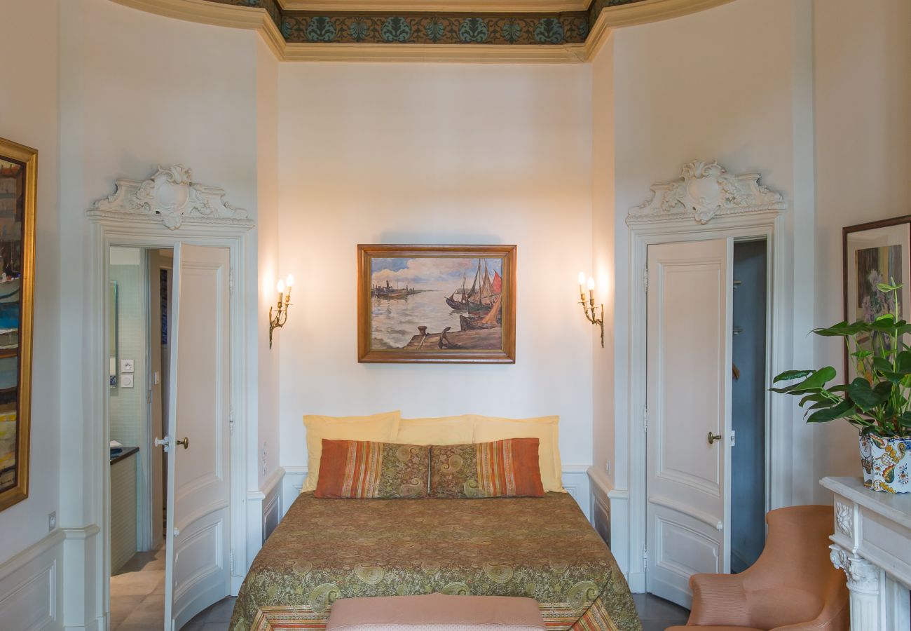 Villa Comédie - Première Conciergerie - Chambre Grande chambre à coucher pour 2 personnes