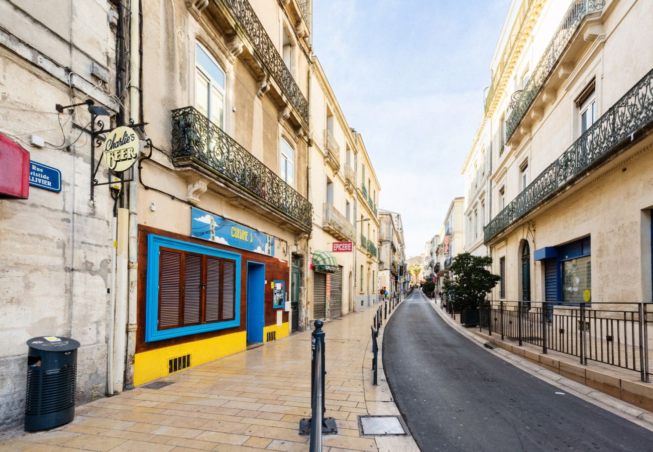 Bain de lumières - Première Conciergerie - Montpellier Rue de l'appartement - Montpellier