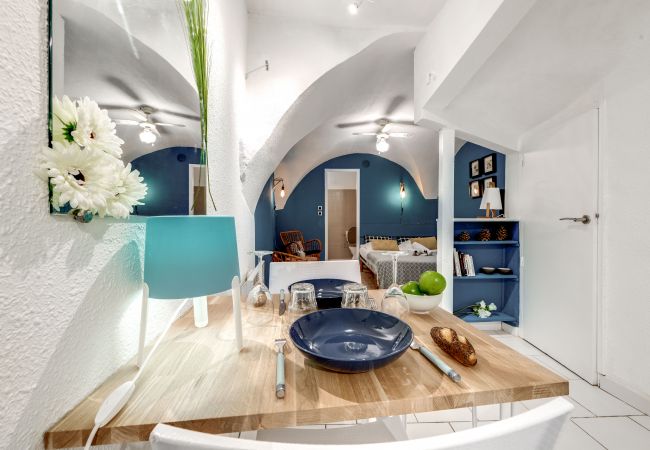 Cocoon - Première Conciergerie - Salle à manger Salle à manger chaleureuse, l'appartement est soigneusement décoré