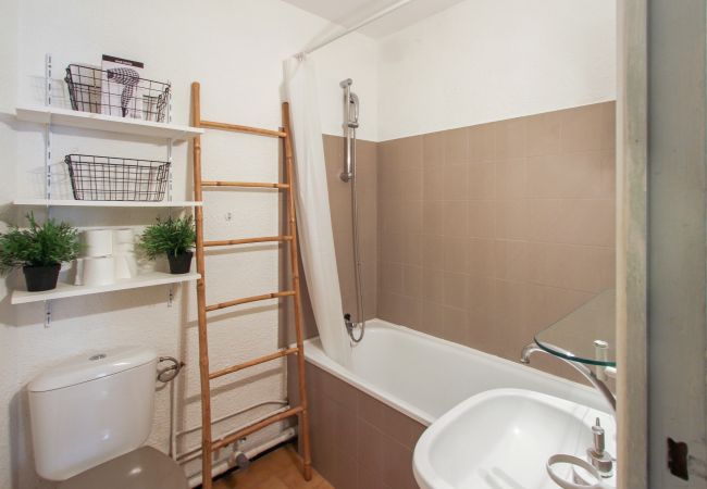 Symphonie - Première Conciergerie - Salle de bain Salle de bain équipée