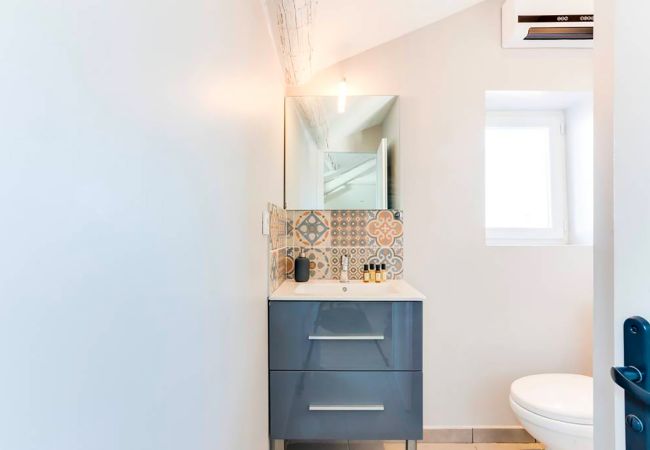 Comédie Etoile - Première Conciergerie - Salle de bain Jolie salle de bain équipée