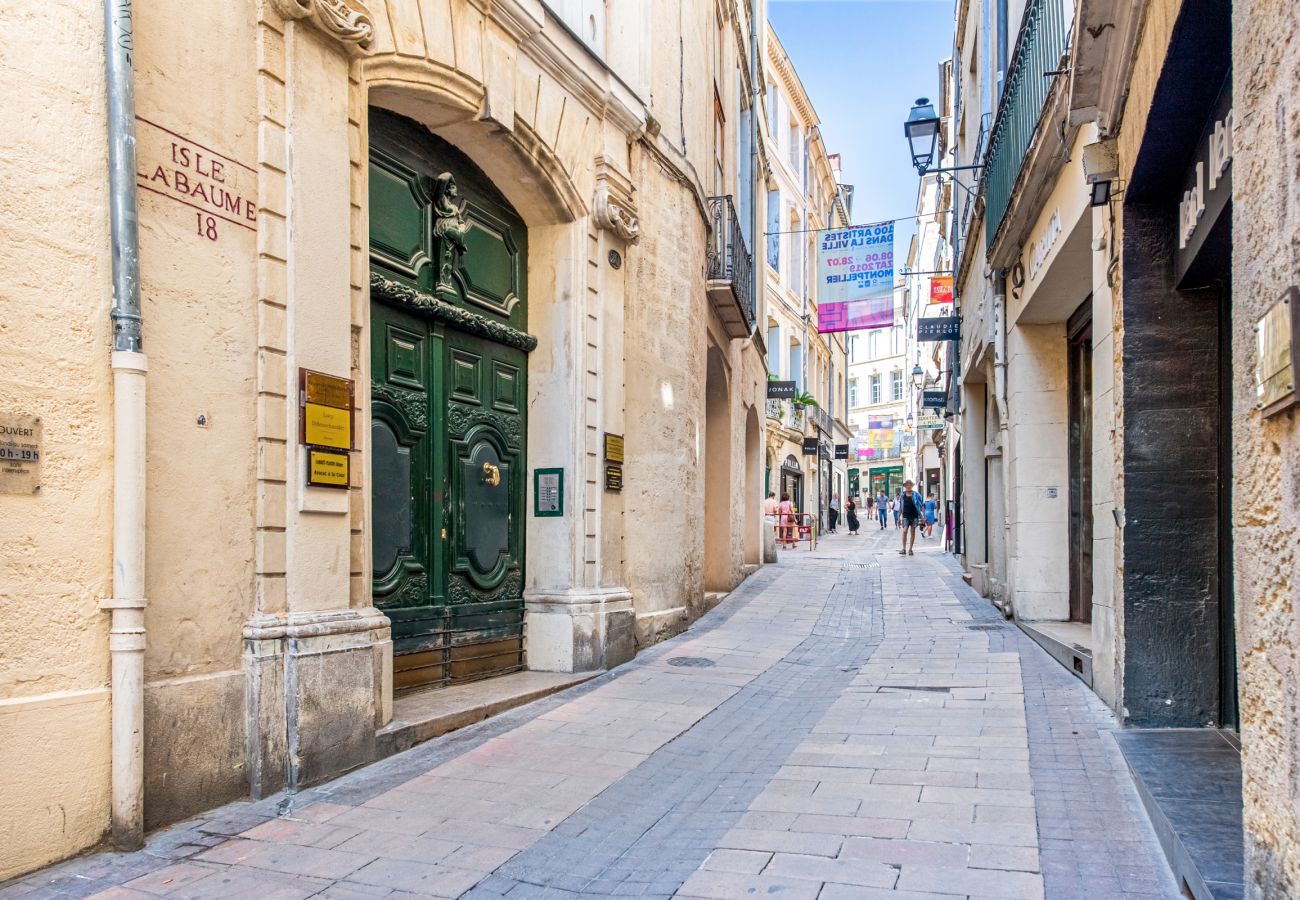 Galerie Argenterie - Première Conciergerie - Rue Rue