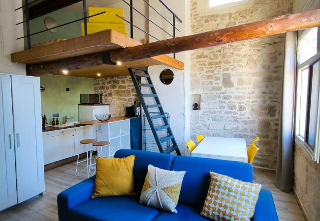 Appartement à Nîmes - Place du marché - Première conciergerie Appartement à Nîmes - Place du marché - Première conciergerie