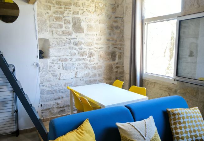 Appartement à Nîmes - Place du marché - Première conciergerie Appartement à Nîmes - Place du marché - Première conciergerie