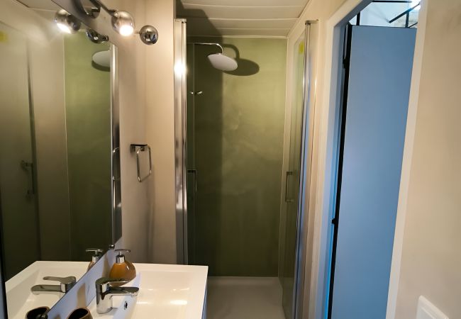 Appartement à Nîmes - Place du marché - Première conciergerie Appartement à Nîmes - Place du marché - Première conciergerie